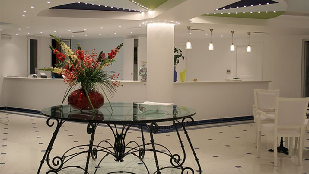 Belvedere Luxury Suites