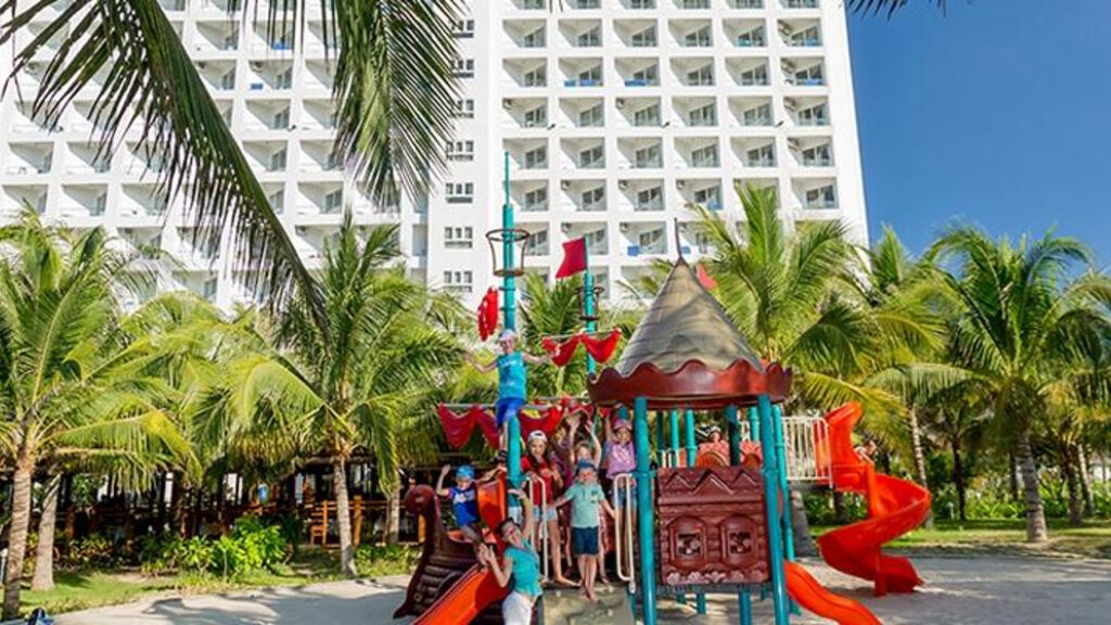 Dessole Beach Resort Nha Trang