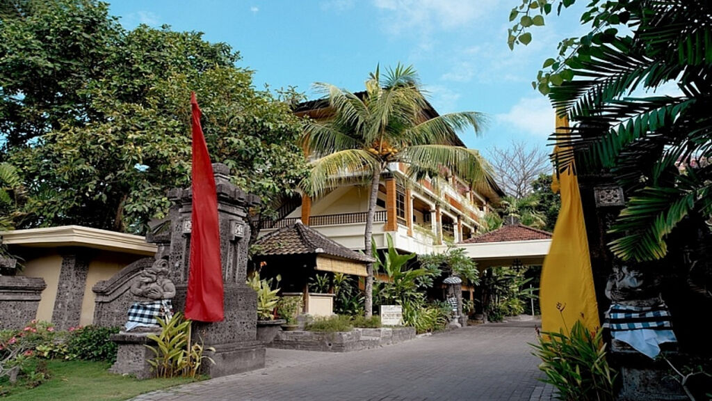 Diwangkara Holiday Villa