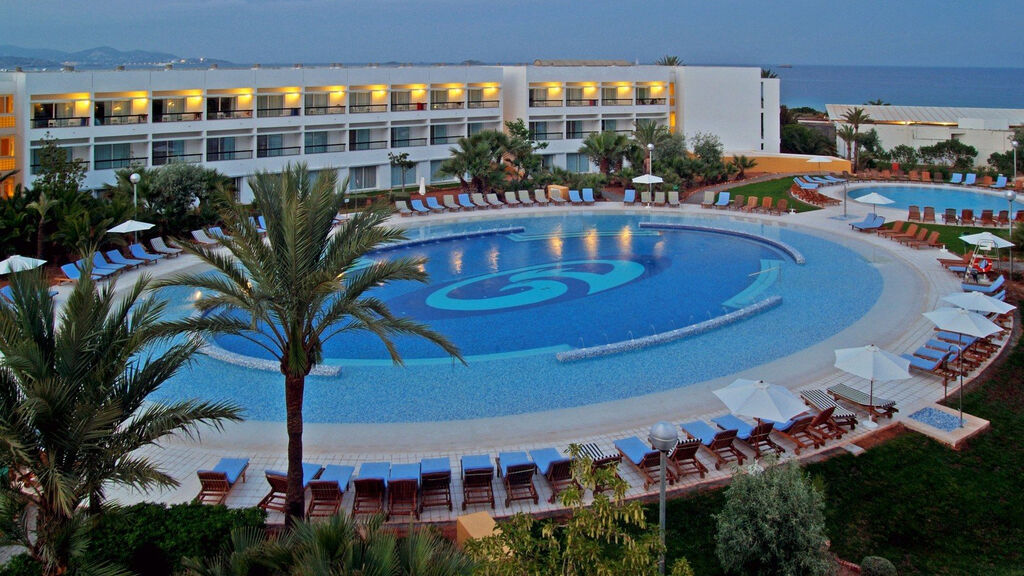 Grand Palladium Palace Ibiza Resort and Spa