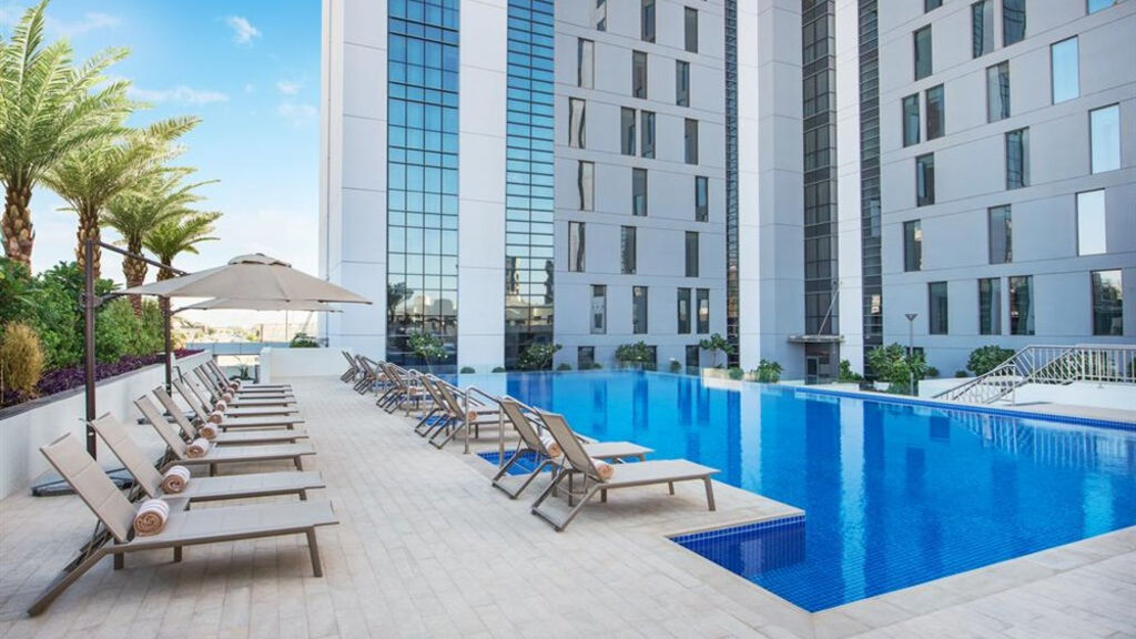 Hotel Hampton By Hilton Dubai