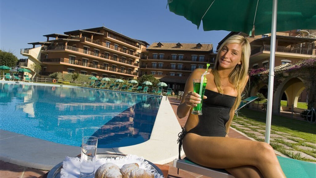 Marina Di Castello Resort & Spa