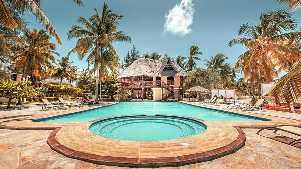 Maya Bay Resort & Spa