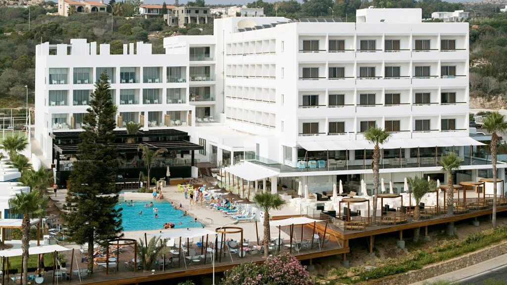 Napa Mermaid Hotel & Suites