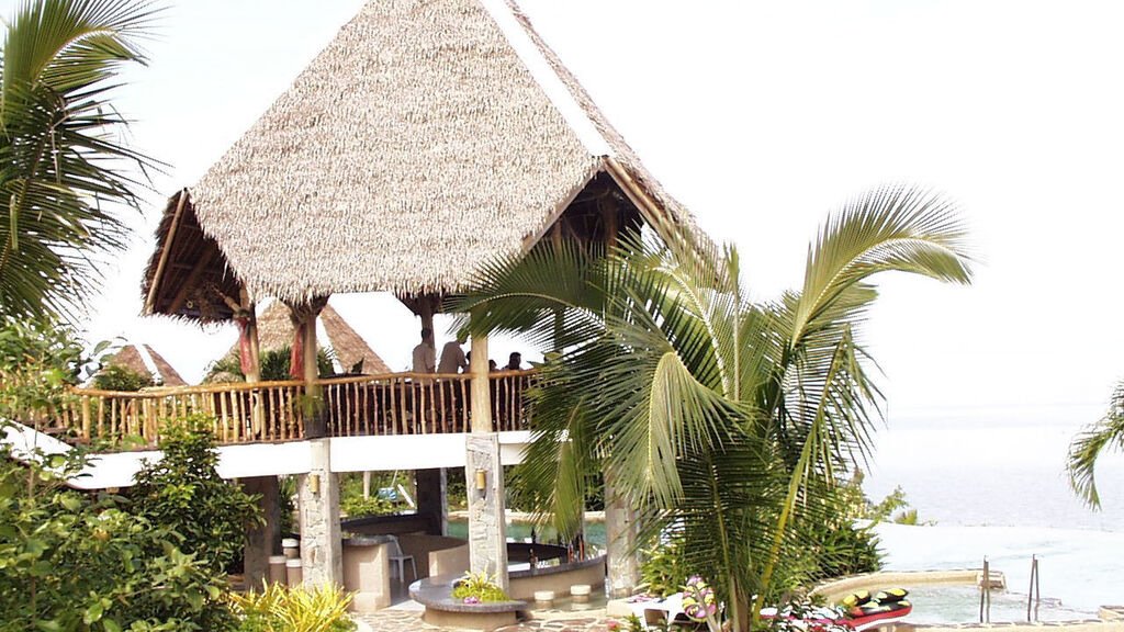 Pangalo Island Resort