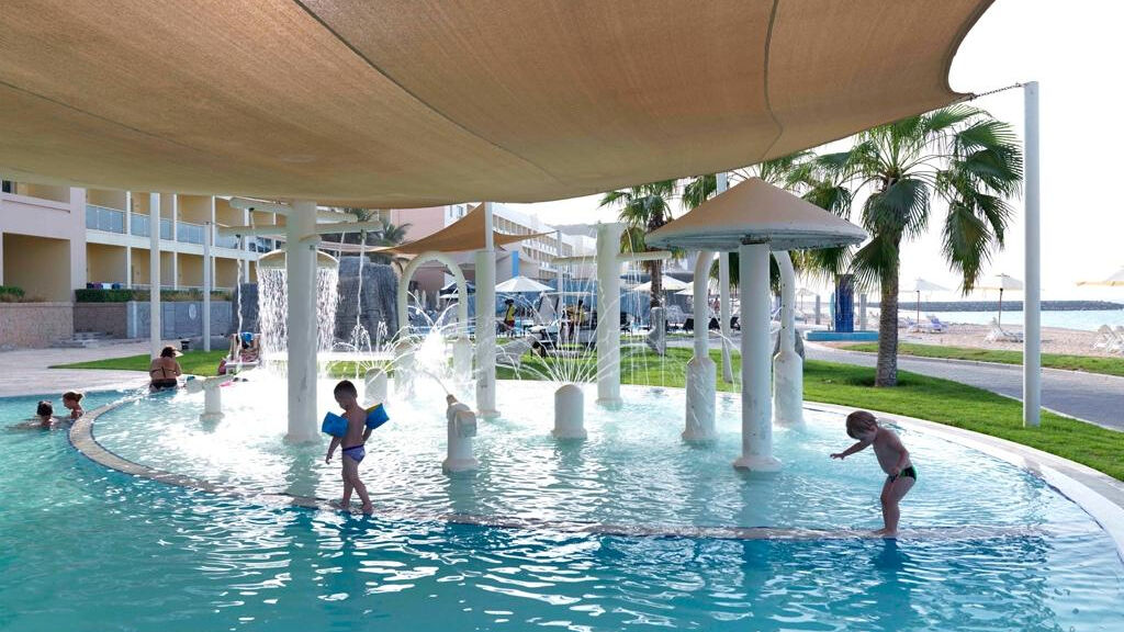 Radisson Blu Fujairah Resort Hb