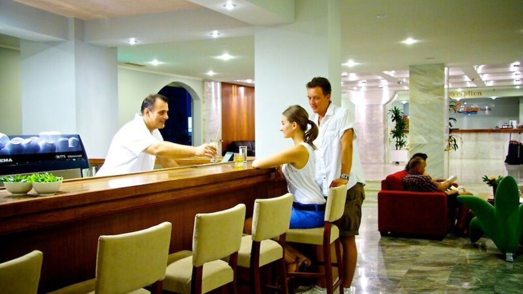 Solimar Dias Hotel