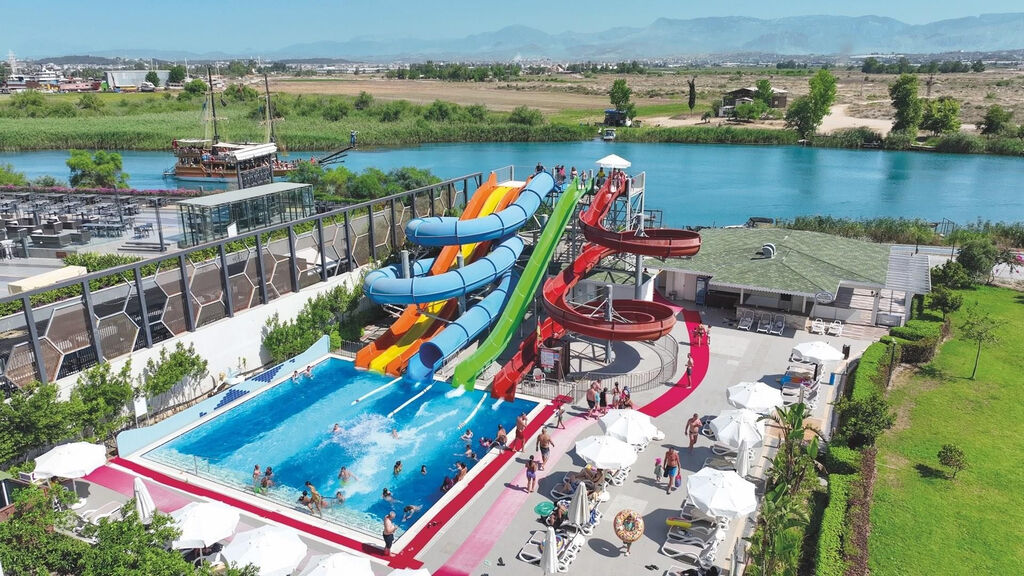 Water Side Resort & Spa