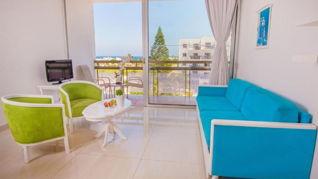 Marlita Beach Hotel Apartments