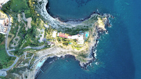 Náhled objektu Punta Chiarito Resort, Baia della Scanella, ostrov Ischia, Itálie a Malta