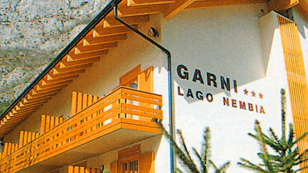 Hotel Lago Nembia