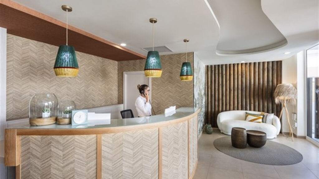 Anamar Suites