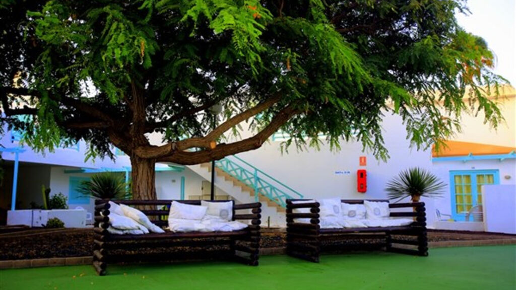 La Tahona Garden