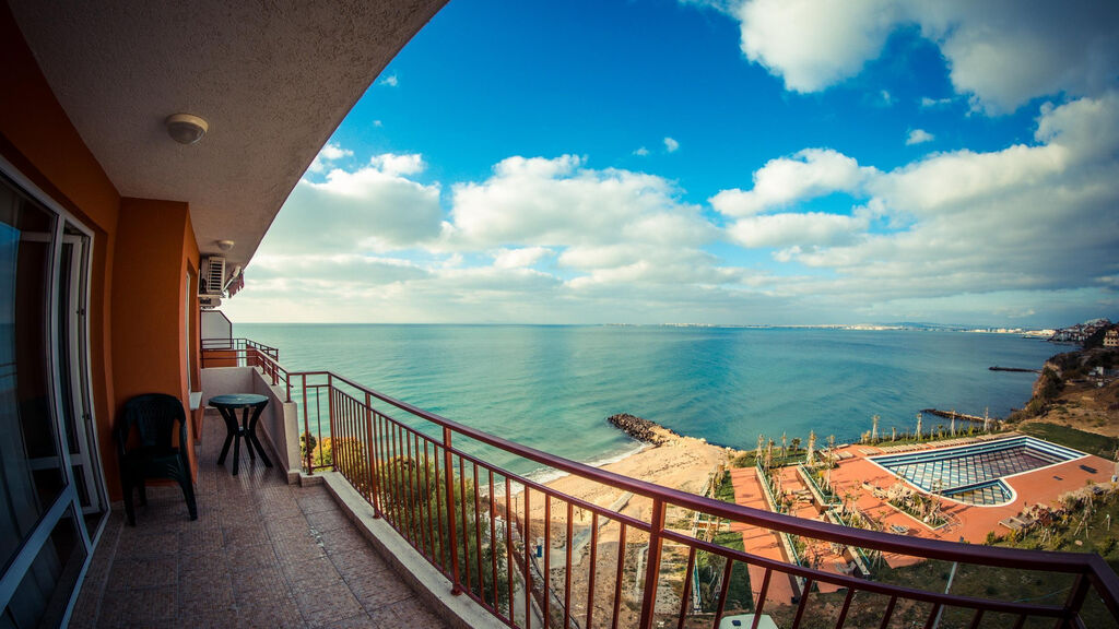 Marina View Fort Beach