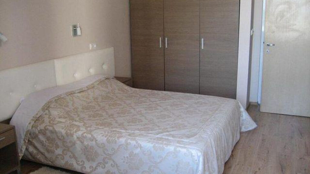 Pomorie Bay Apartments & Spa