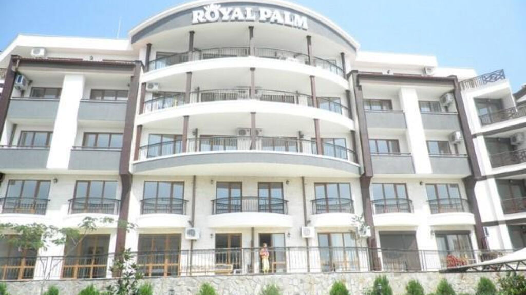 Royal Palm Apart Hotel