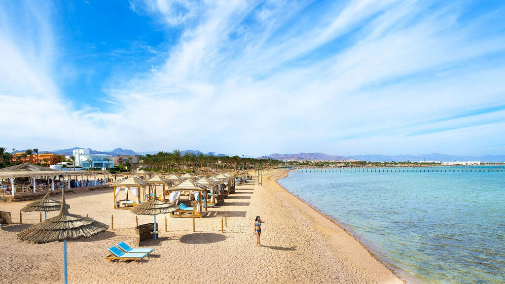 Amwaj Oyoun Resort