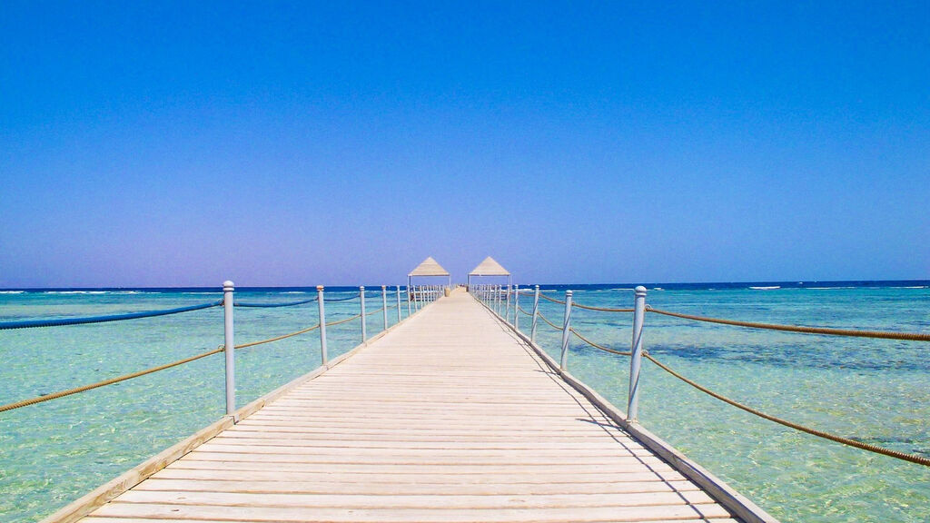 Amwaj Oyoun Resort