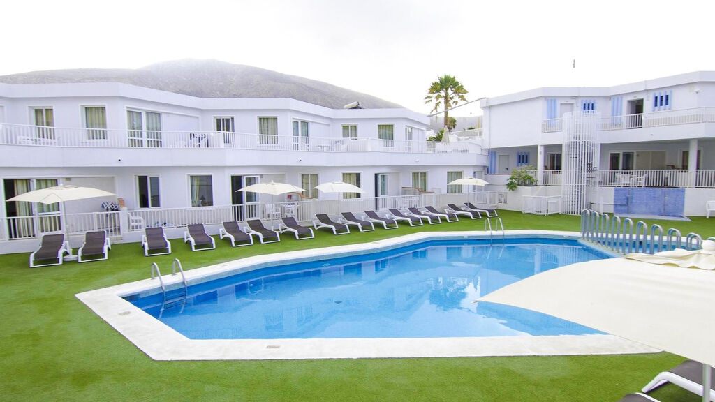 Checkin Bungalows Atlantida