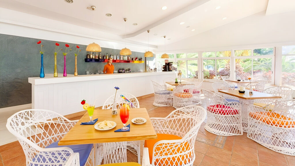 Checkin Bungalows Atlantida