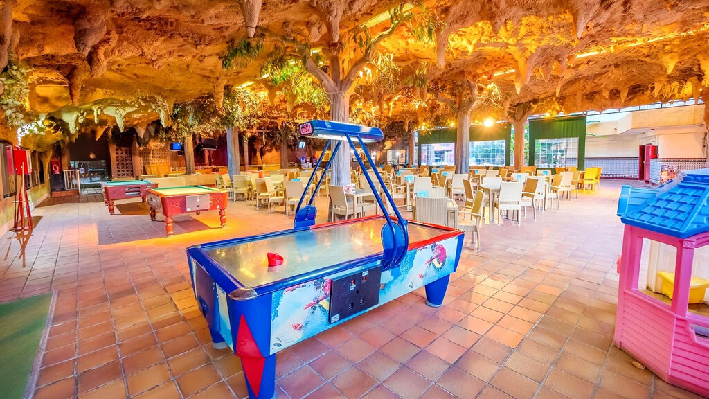 Checkin Bungalows Atlantida