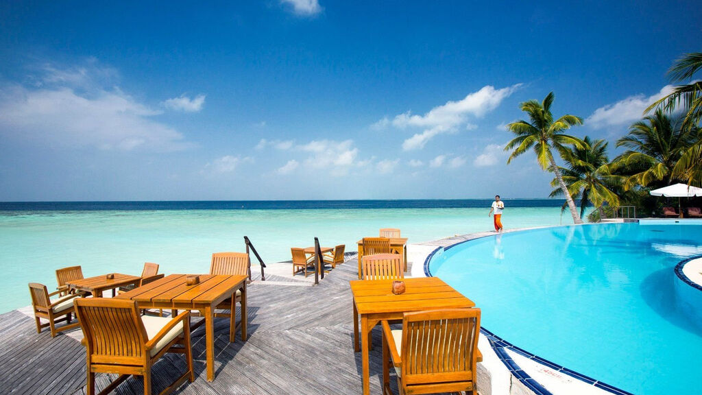 Filitheyo Island Resort