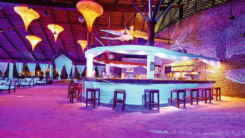 Kuredu Island Resort