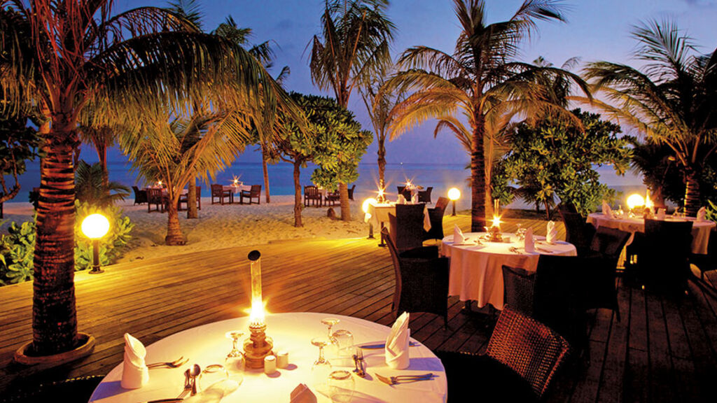 Kuredu Island Resort & Spa