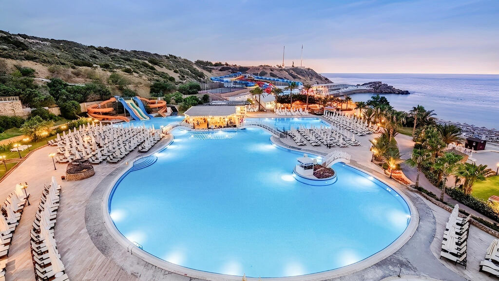 Acapulco Beach & Spa Resort