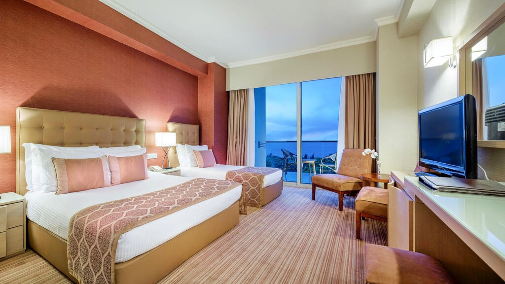 Acapulco Beach & Spa Resort