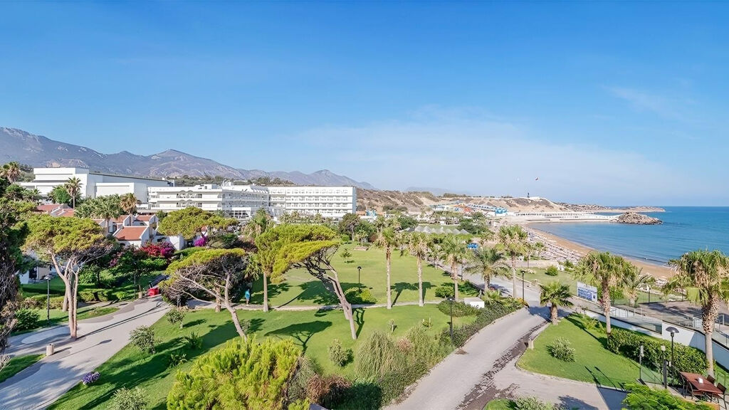 Acapulco Beach & Spa Resort