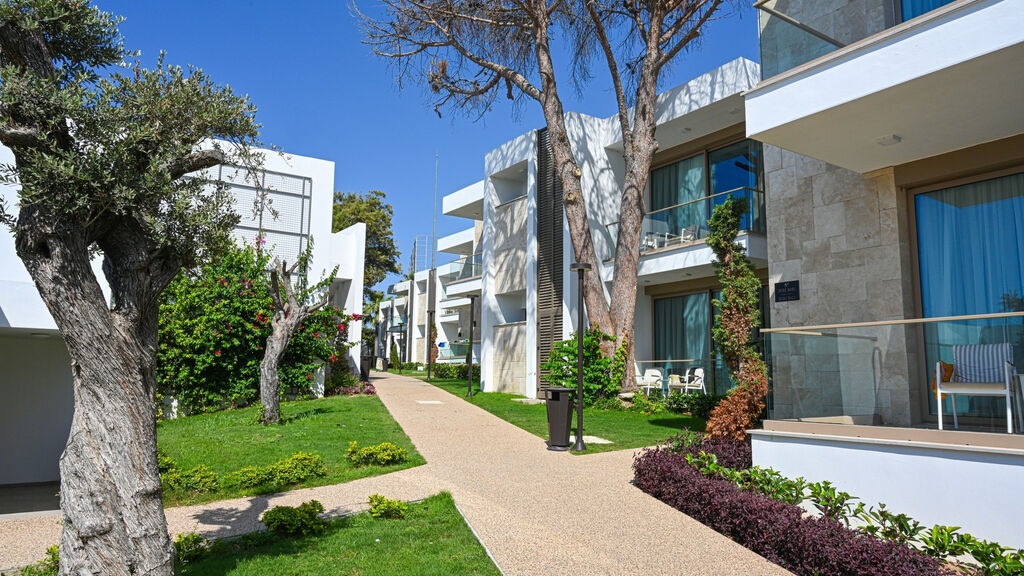 Acapulco Beach & Spa Resort