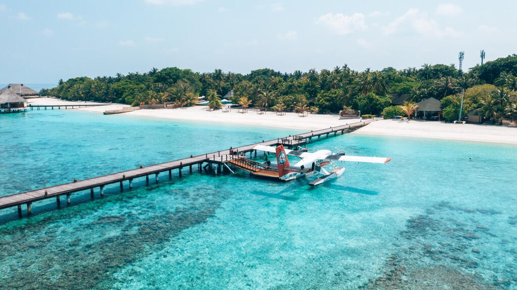 Adaaran Select Meedhupparu & Prestige Water Villas
