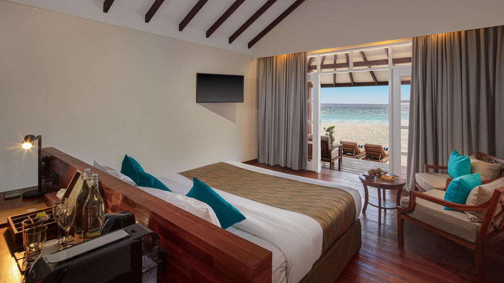 Adaaran Select Meedhupparu & Prestige Water Villas