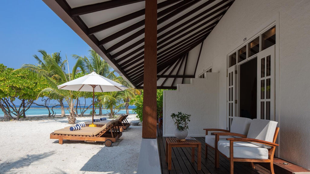 Adaaran Select Meedhupparu & Prestige Water Villas