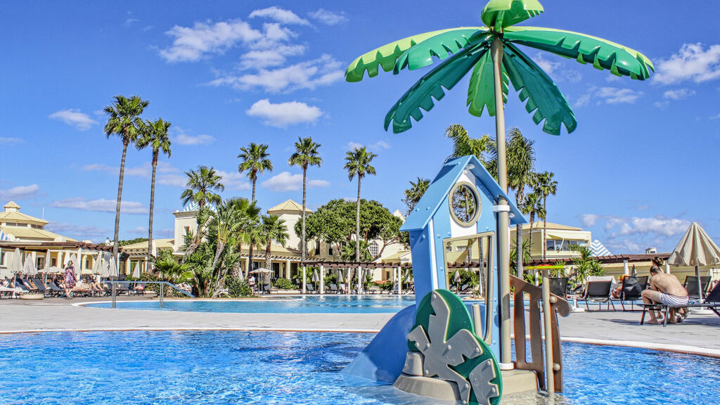 Ap Adriana Beach Resort