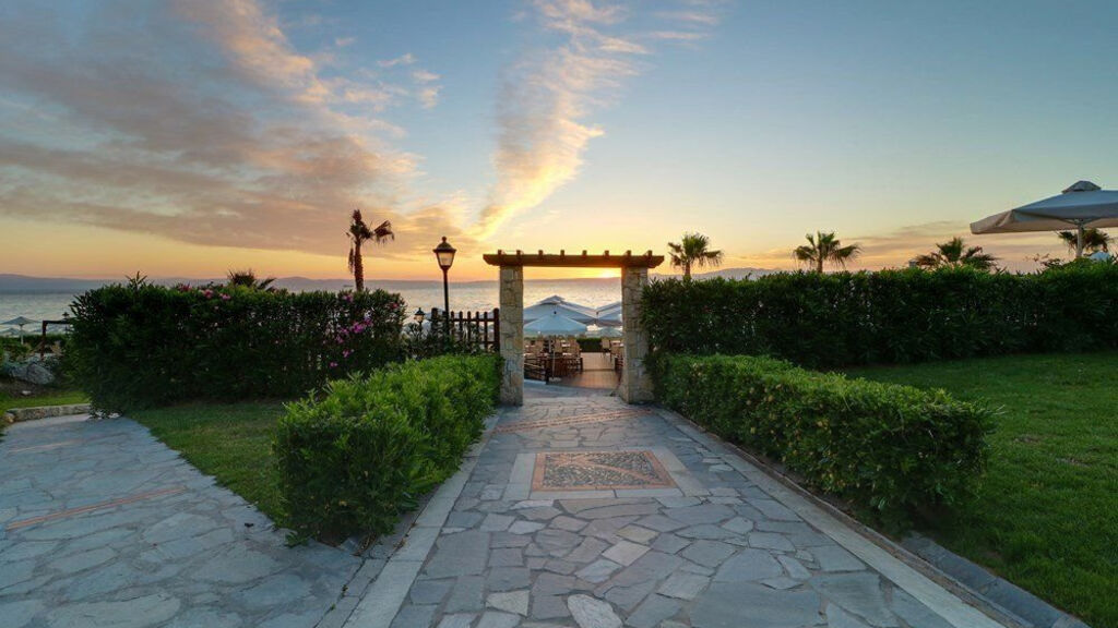 Aegean Melathron Thalasso and Spa