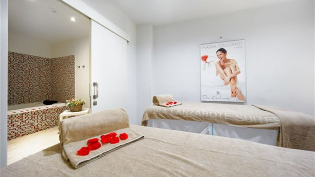 Aequora Lanzarote Suites
