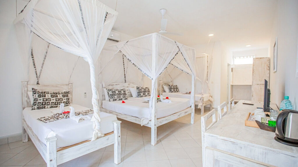 Ahg Lion Beach Resort & Spa