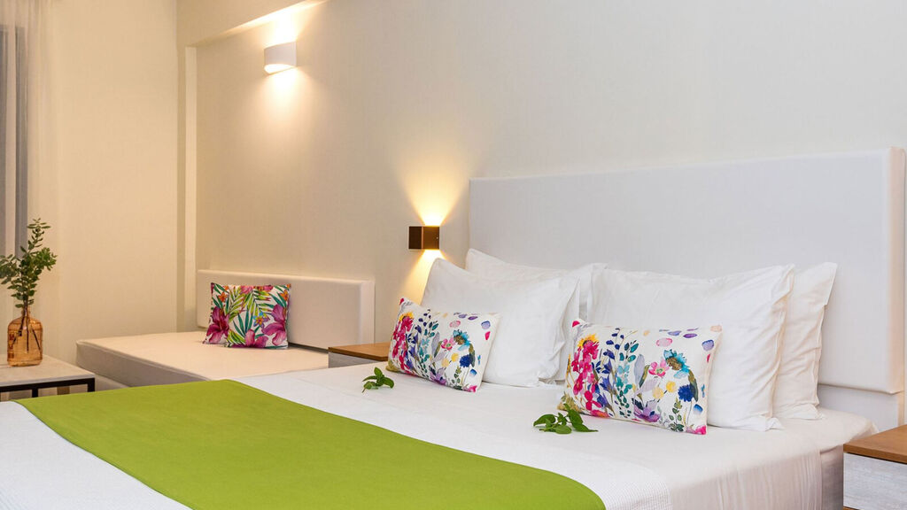 Airis Boutique & Suites