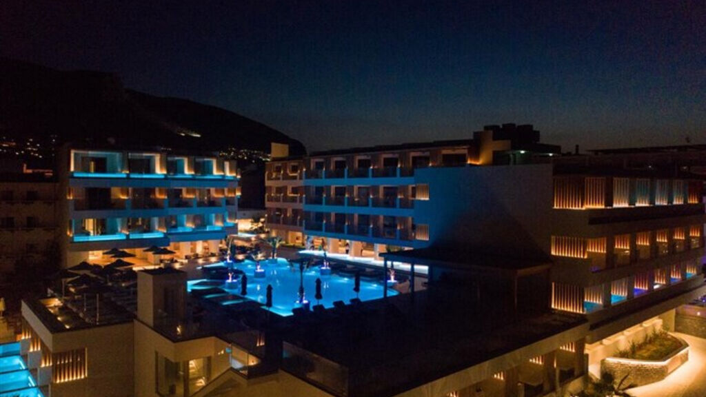 Akasha Beach Hotel & Spa