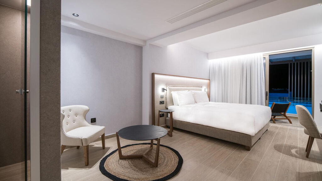 Akasha Beach Hotel & Spa