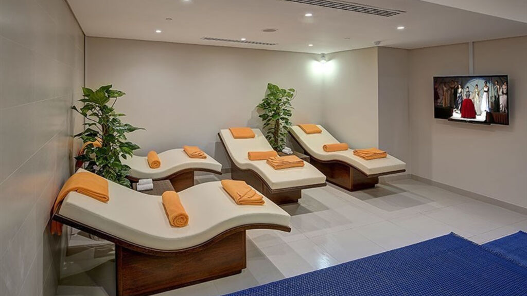 Al Khoory Executive Hotel Dubai