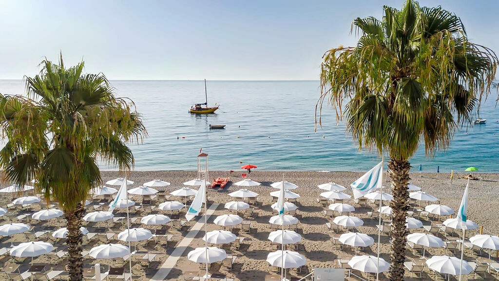 Albatros Beach