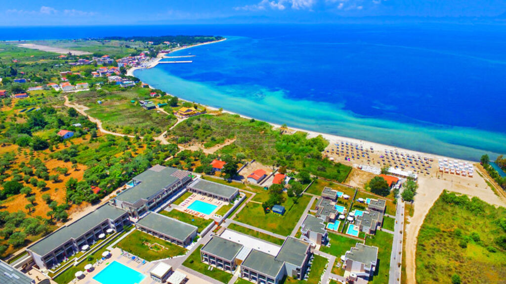 Alea Hotel & Suites