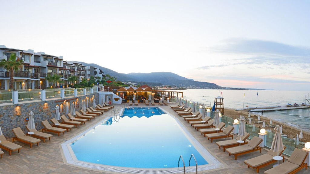 Alexander Beach Hotel & Village Resort
