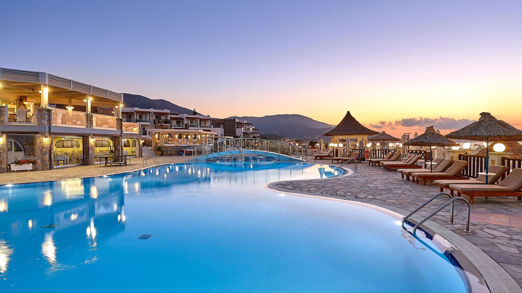 Alexander Beach Hotel & Village Resort