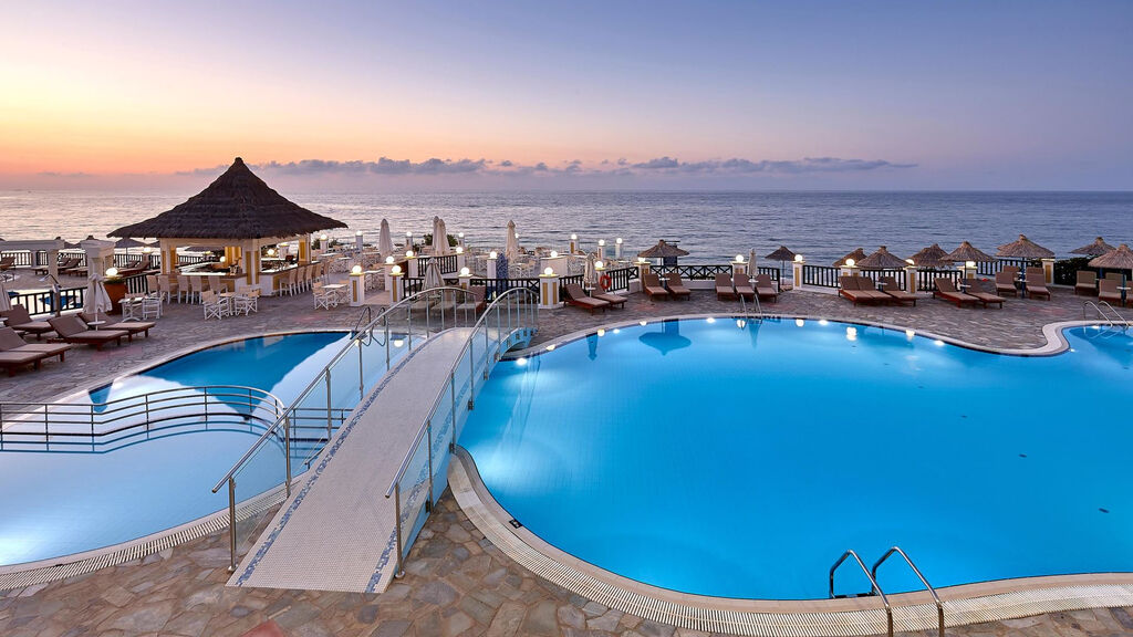 Alexander Beach Hotel & Village Resort