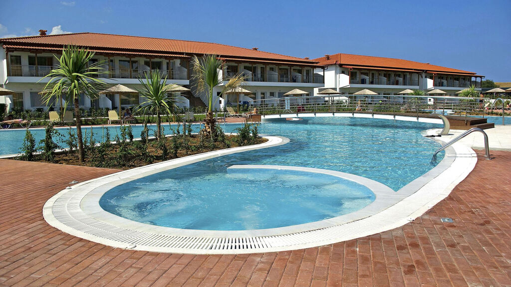 Alexandros Palace Hotel & Suites