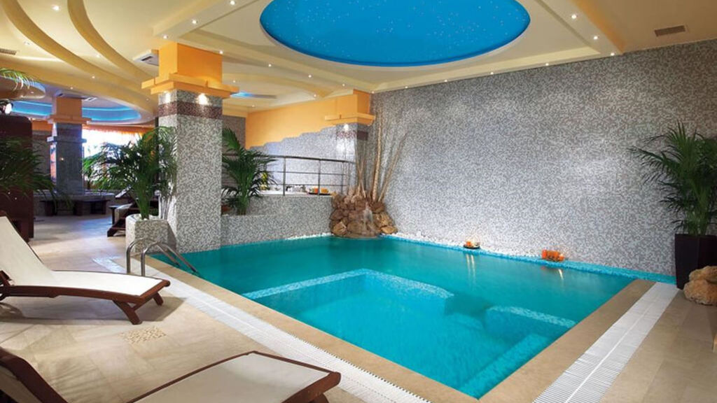 Alexandros Palace Hotel & Suites